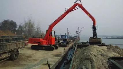 攻城兵機械指揮官:工程機械設備租賃中,挖機租賃最常見的毛病!