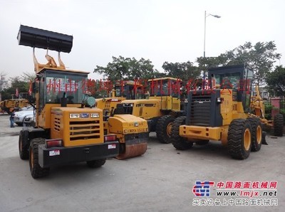 壓路機(jī) 裝載機(jī) 推土機(jī) 平地機(jī) 挖掘機(jī)等工程機(jī)械及相關(guān)配件_壓路機(jī)_路面機(jī)械_整機(jī)求購_整機(jī)平臺_中國路面機(jī)械網(wǎng)