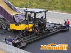 通達(dá)公路工程機械配件廠 專業(yè)設(shè)備租賃與安裝一站式服務(wù)，助力工程高效推進(jìn)